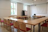 Tisch-U